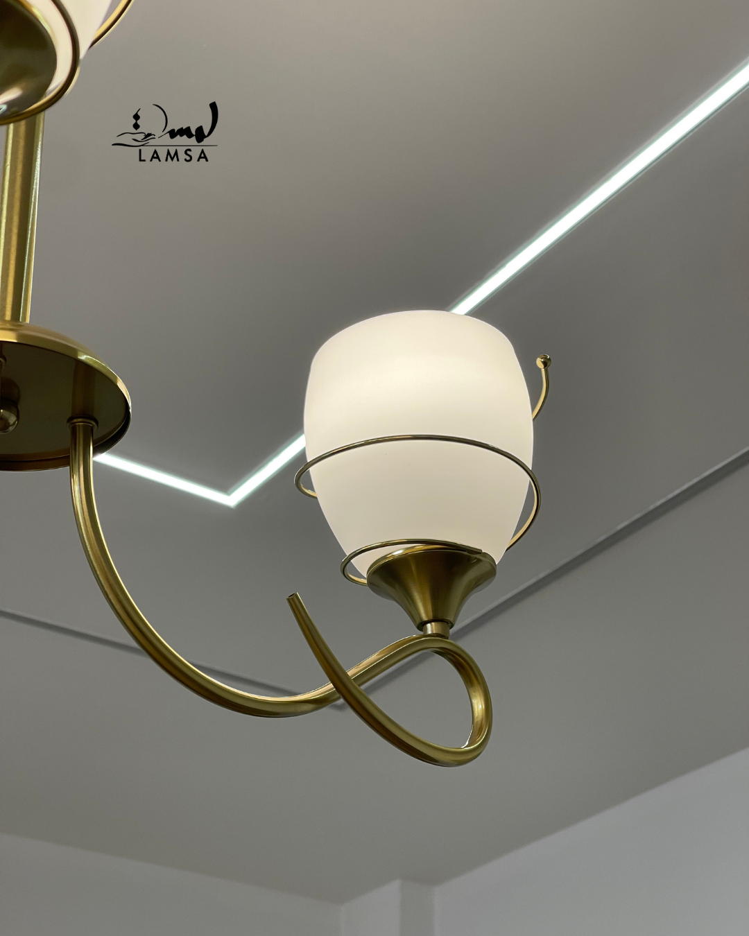 Lustre Chandelier Cristal "Doré" 3 et 5 abat-jour