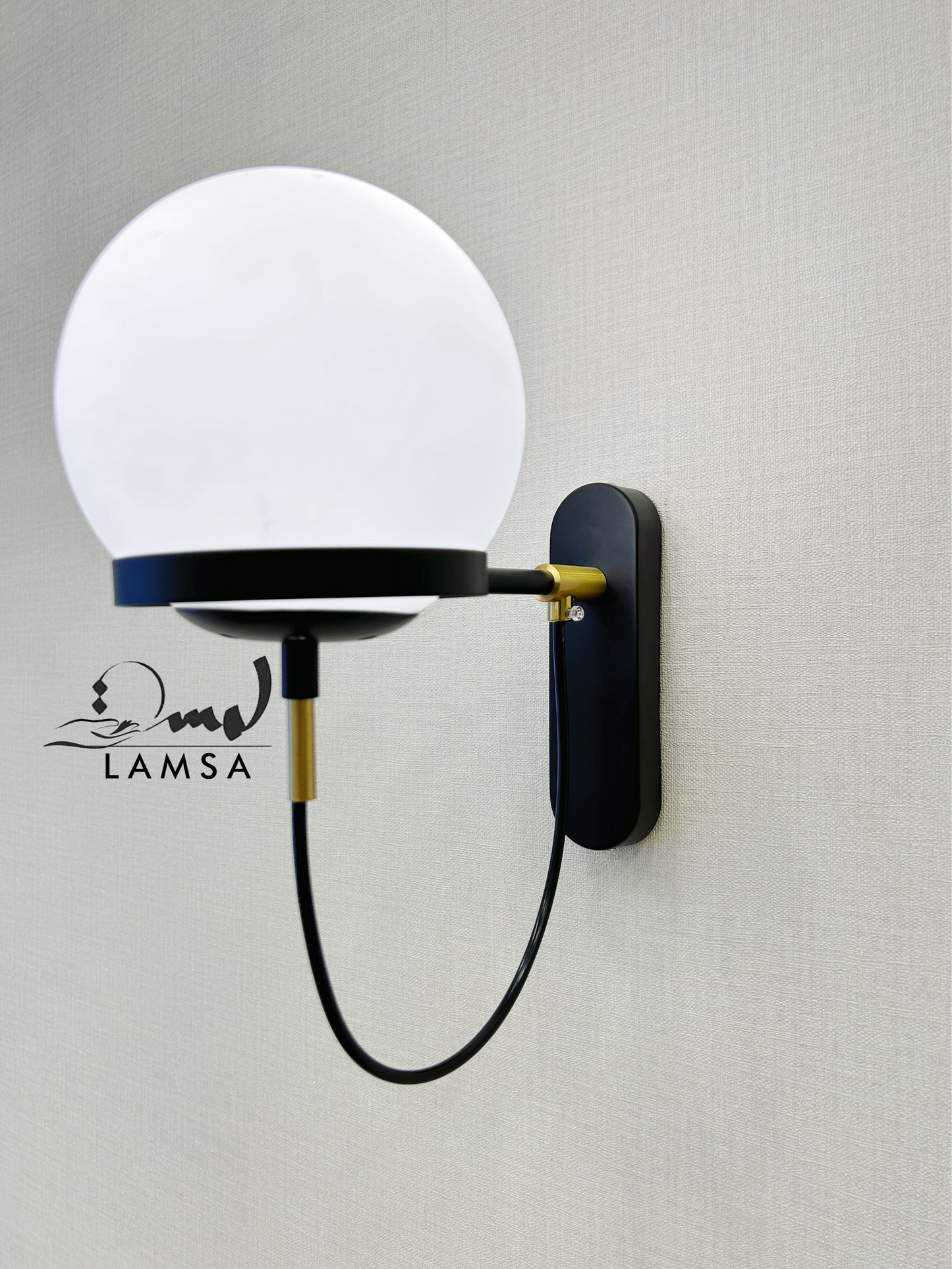 Applique Murale Une Boule "Doré"