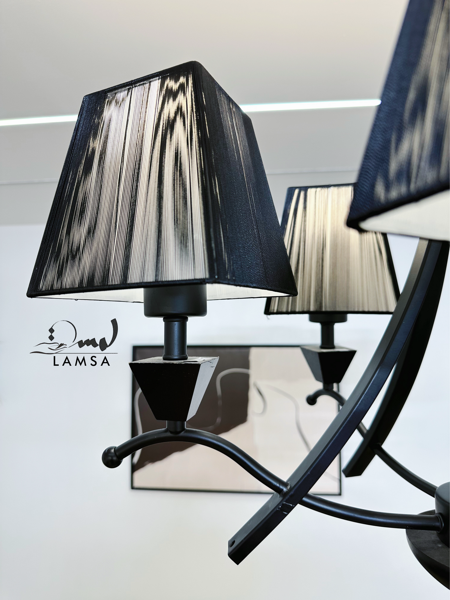 Lustre Chandelier "BLACK & BLACK" 5 abat-jour
