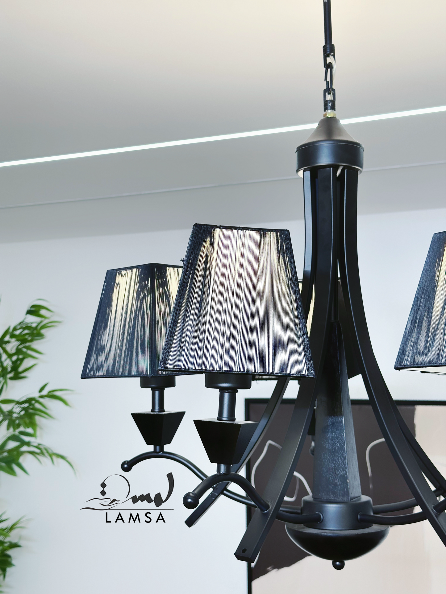 Lustre Chandelier "BLACK & BLACK" 5 abat-jour