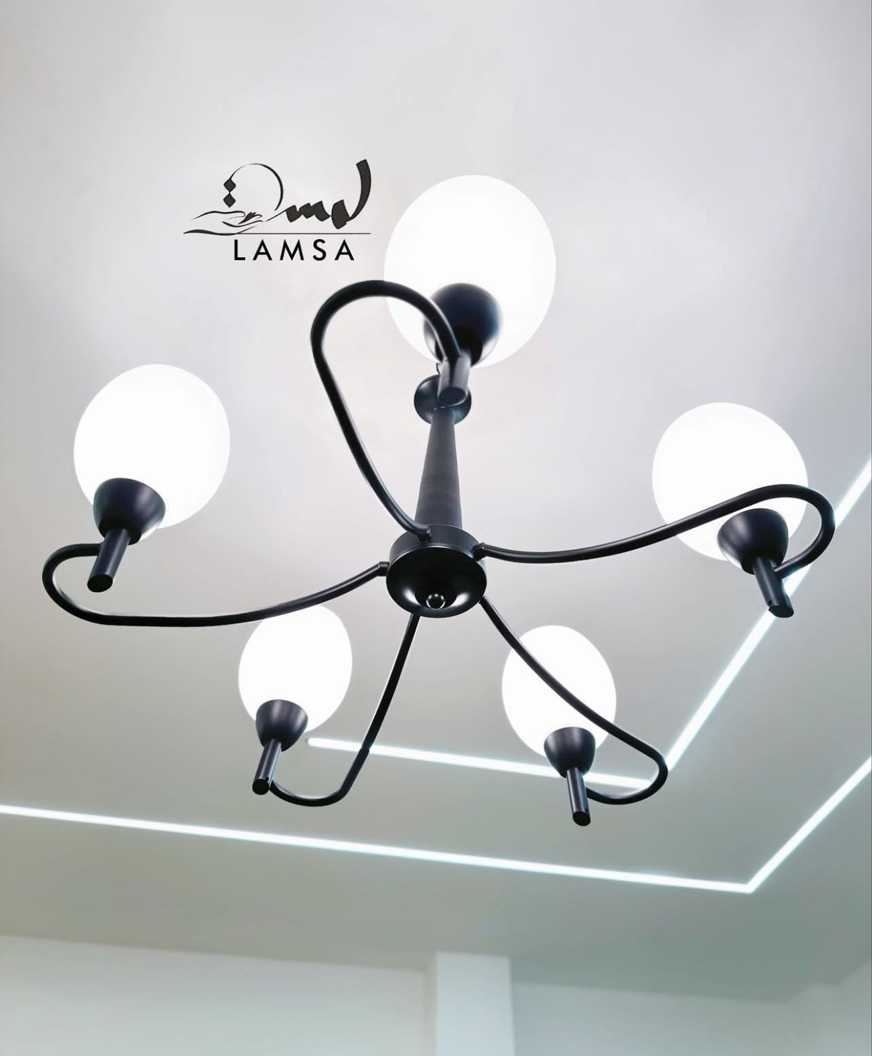Lustre Chandelier "Noir" 5 abat-jour