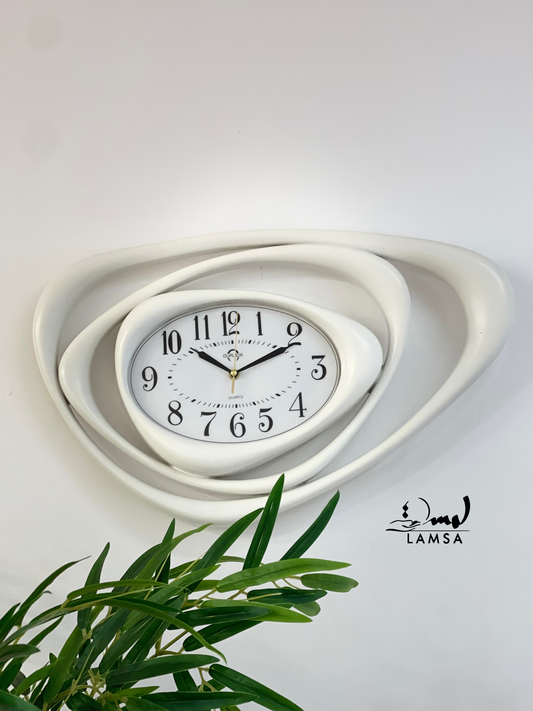 Horloge Murale blanc et marron foncé