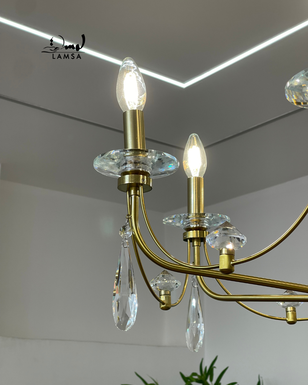 Lustre Chandelier Cristal "Doré" 6 abat-jour