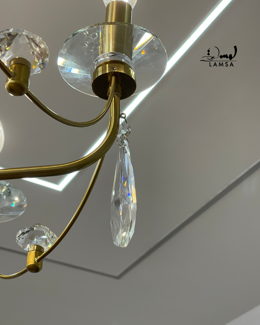 Lustre Chandelier Cristal "Doré" 6 abat-jour