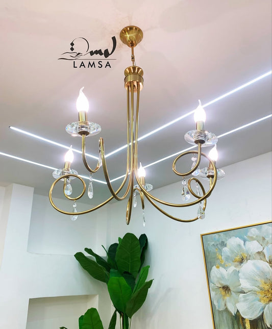 Charme intemporel en doré et cristal-5 ampoules