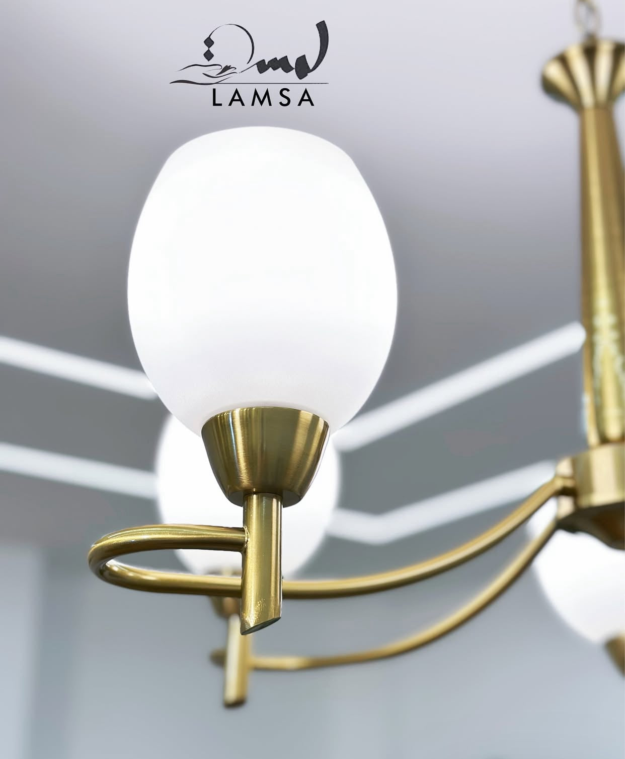 Lustre Chandelier "doré " 3 abat-jour