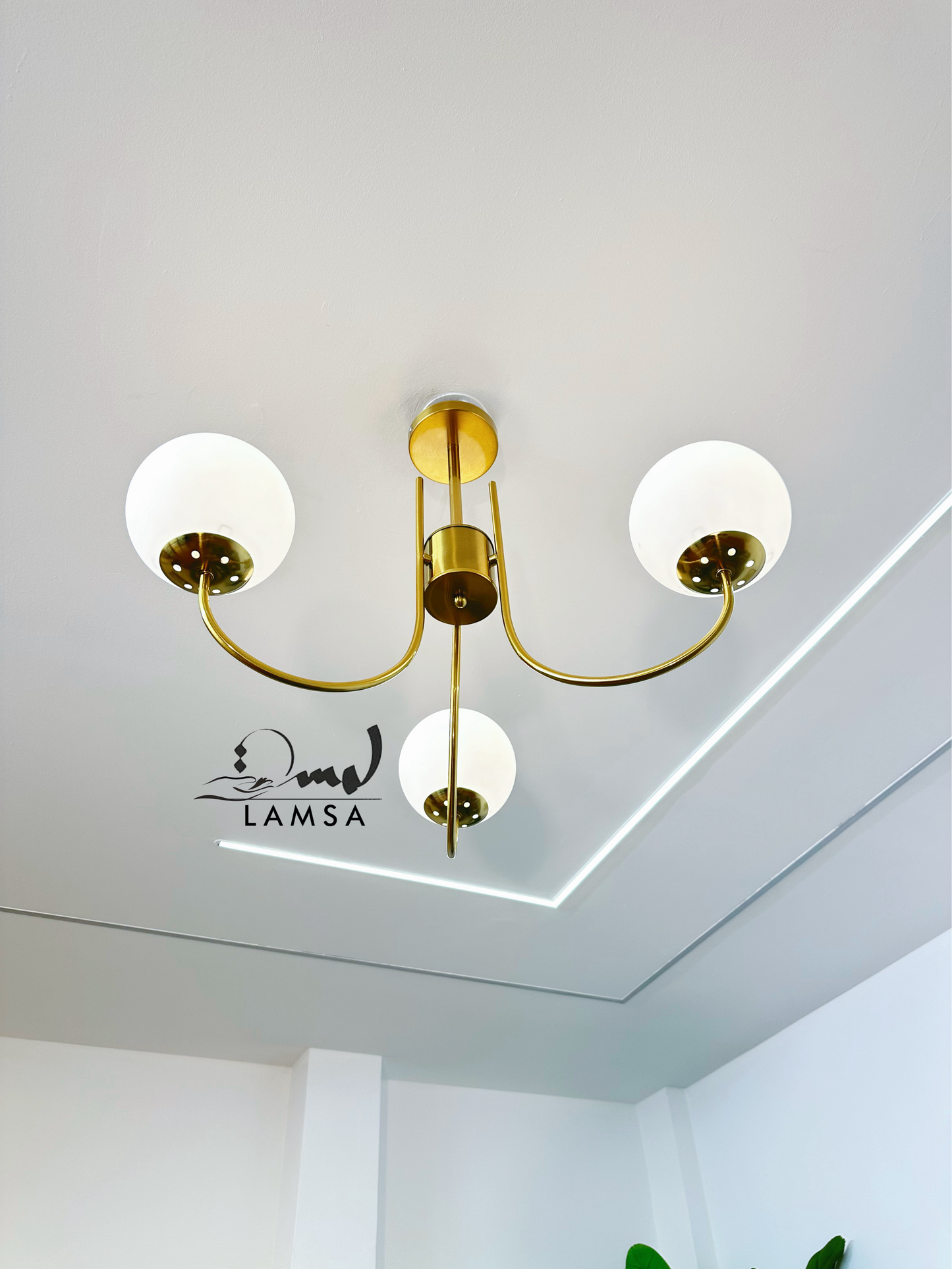 Lustre Chandelier "GOLD" 3 Boules | Livraison Gratuite 58 Wilayas