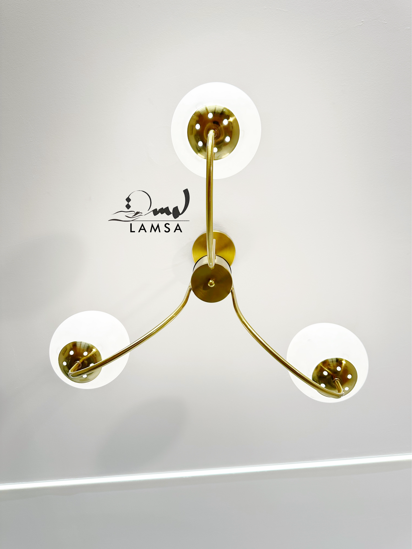 Lustre Chandelier "GOLD" 3 Boules | Livraison Gratuite 58 Wilayas